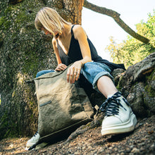 Load image into Gallery viewer, Ragnar Sustainable Ultralight Backpack
